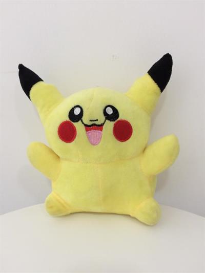 Tecido Pokemon Pikachu Fundo Vermelho 70 cm X 40 cm Estampa.